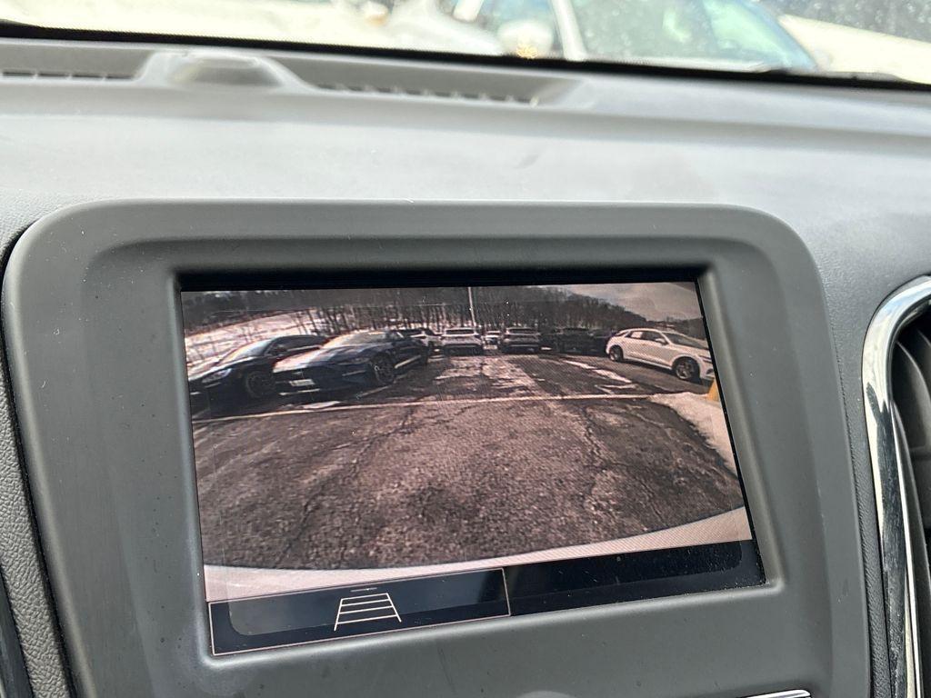 used 2023 Chevrolet Equinox car, priced at $25,869