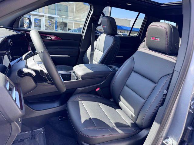 new 2026 Chevrolet Traverse car, priced at $53,620