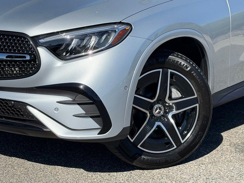 used 2026 Mercedes-Benz GLC 300 car, priced at $49,189