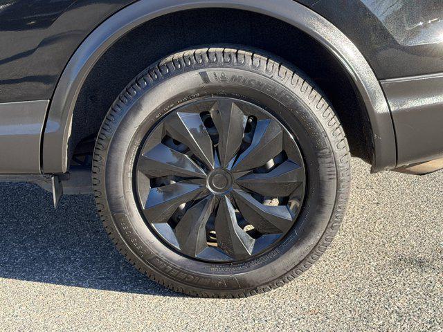 used 2018 Nissan Rogue Sport car, priced at $7,900