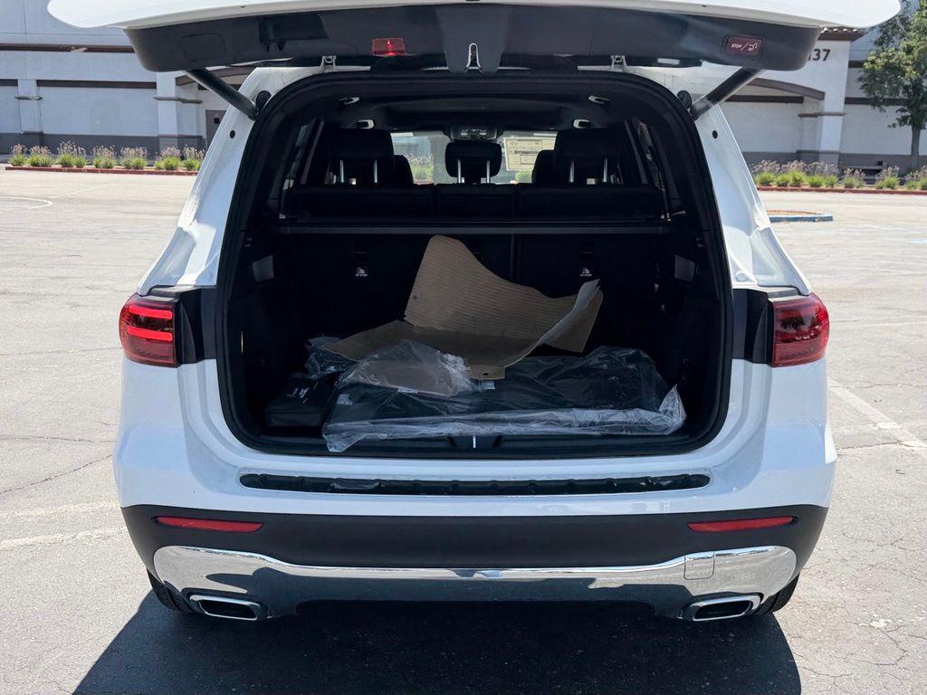 new 2026 Mercedes-Benz GLB 250 car, priced at $45,150