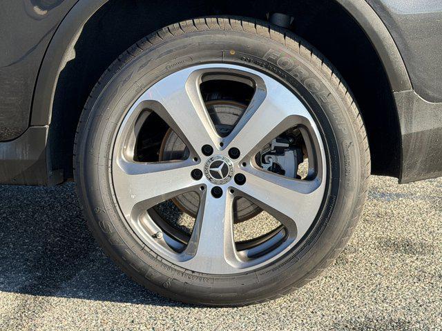 used 2022 Mercedes-Benz GLC 300 car, priced at $28,900