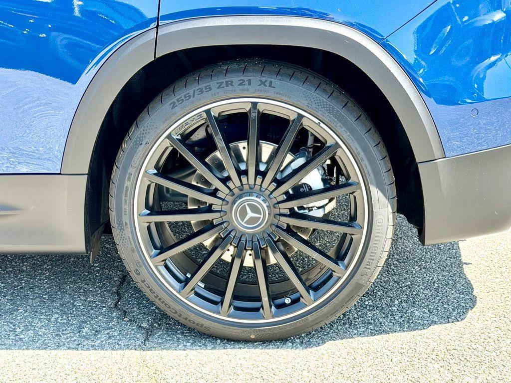 new 2026 Mercedes-Benz AMG GLB 35 car, priced at $68,600