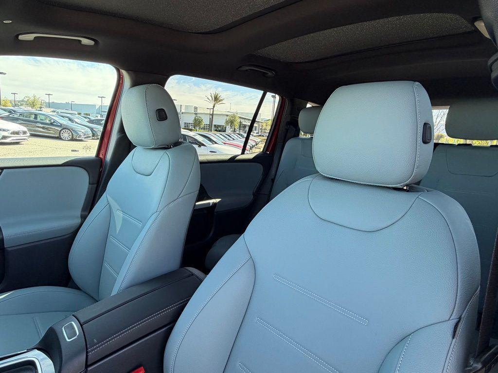 new 2026 Mercedes-Benz GLB 250 car, priced at $49,080