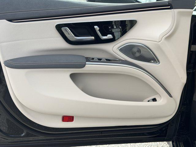 new 2026 Mercedes-Benz EQS 450 car, priced at $113,465