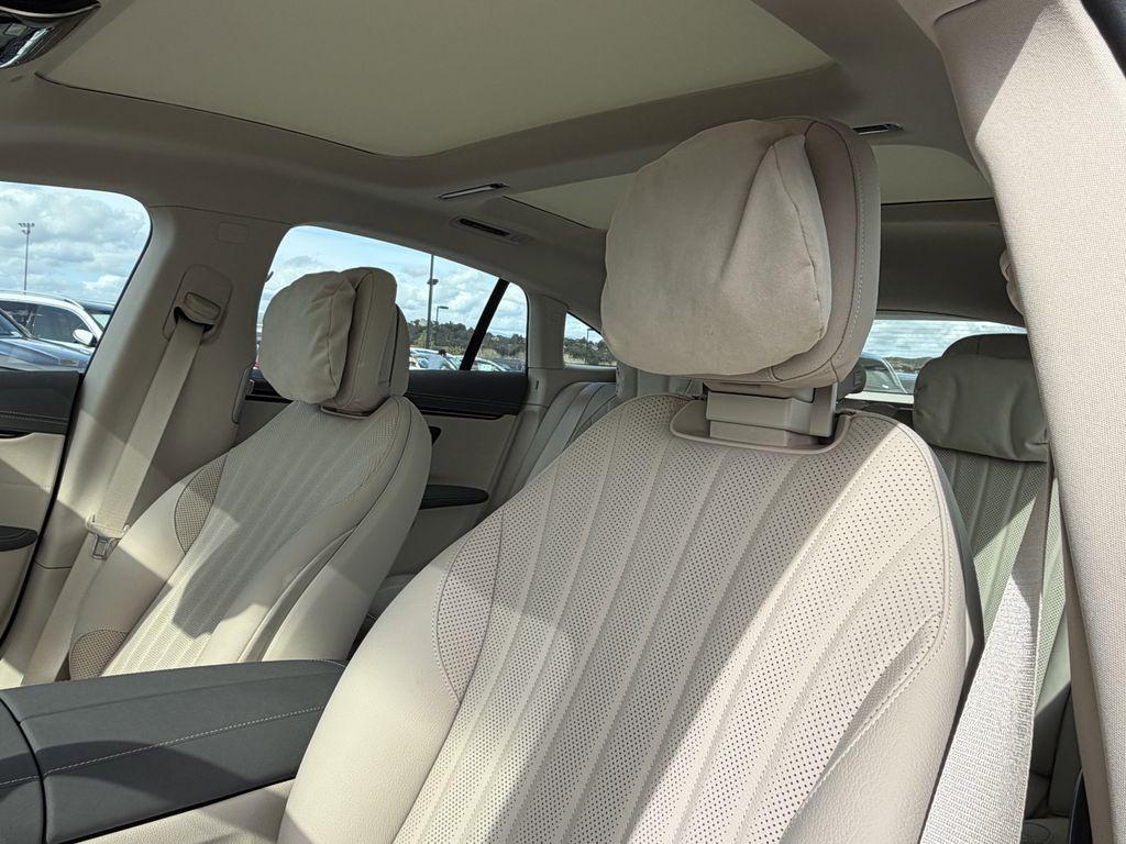 new 2026 Mercedes-Benz EQS 450 car, priced at $113,465