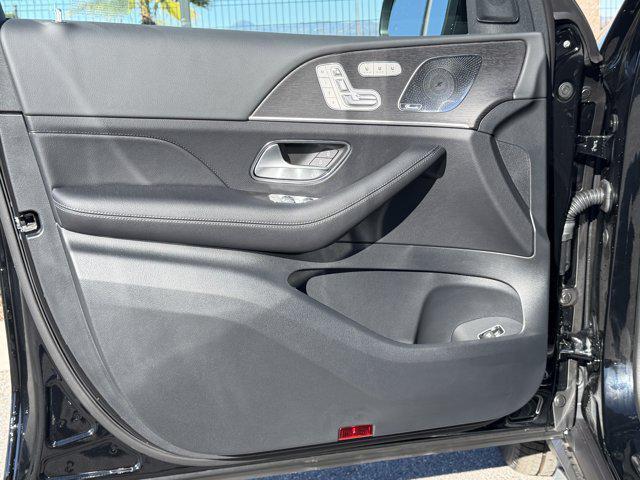 new 2026 Mercedes-Benz GLS 450 car, priced at $93,615