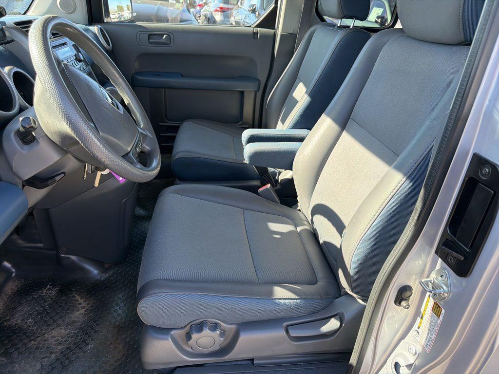 used 2004 Honda Element car, priced at $7,090
