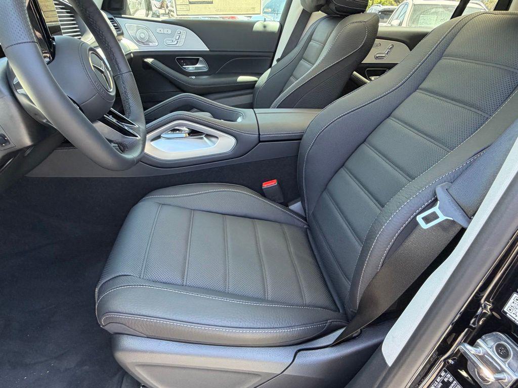 new 2026 Mercedes-Benz GLS 450 car, priced at $103,645