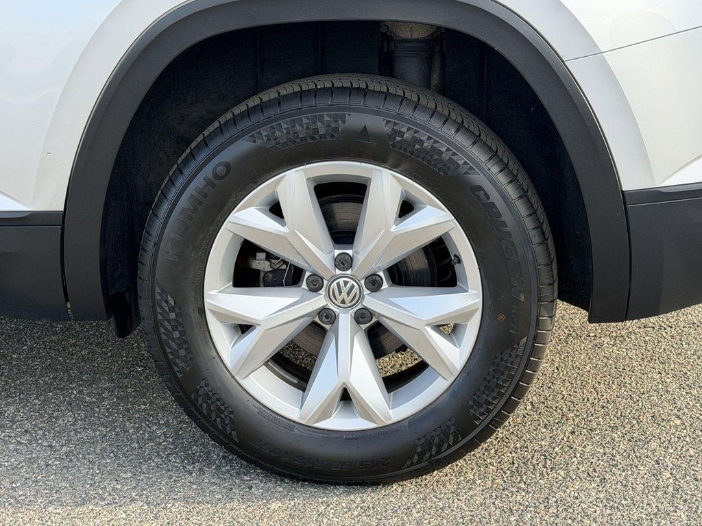used 2018 Volkswagen Atlas car, priced at $11,500