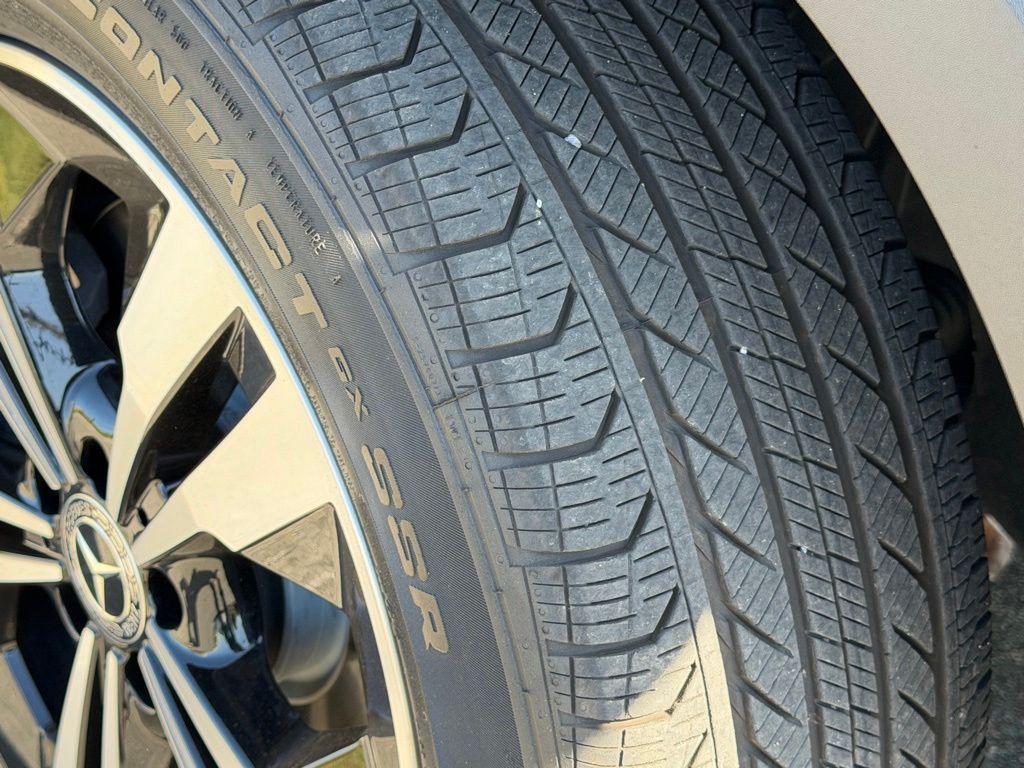 used 2026 Mercedes-Benz GLB 250 car, priced at $48,513