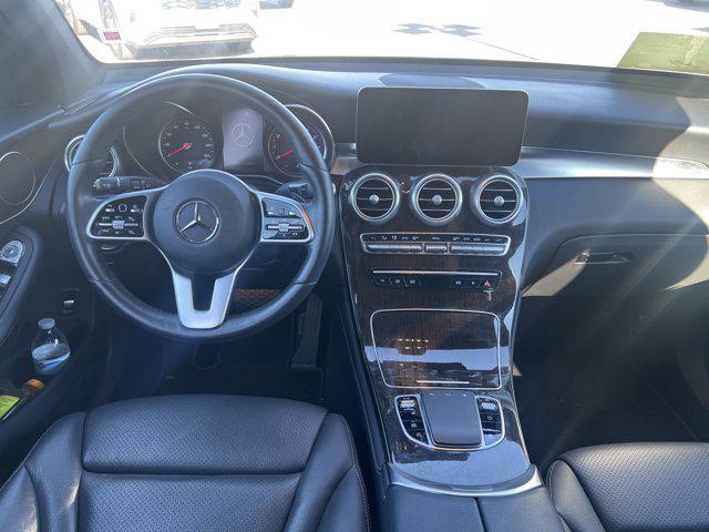 used 2020 Mercedes-Benz GLC 300 car