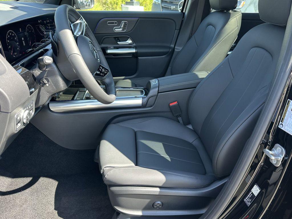 new 2026 Mercedes-Benz GLA 250 car, priced at $47,505