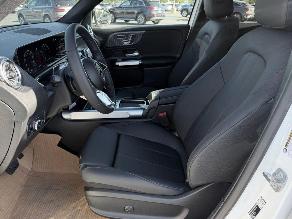 new 2026 Mercedes-Benz GLB 250 car, priced at $49,570