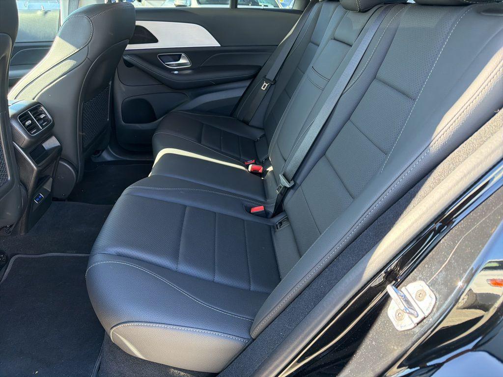 used 2025 Mercedes-Benz GLE 450e car, priced at $64,500