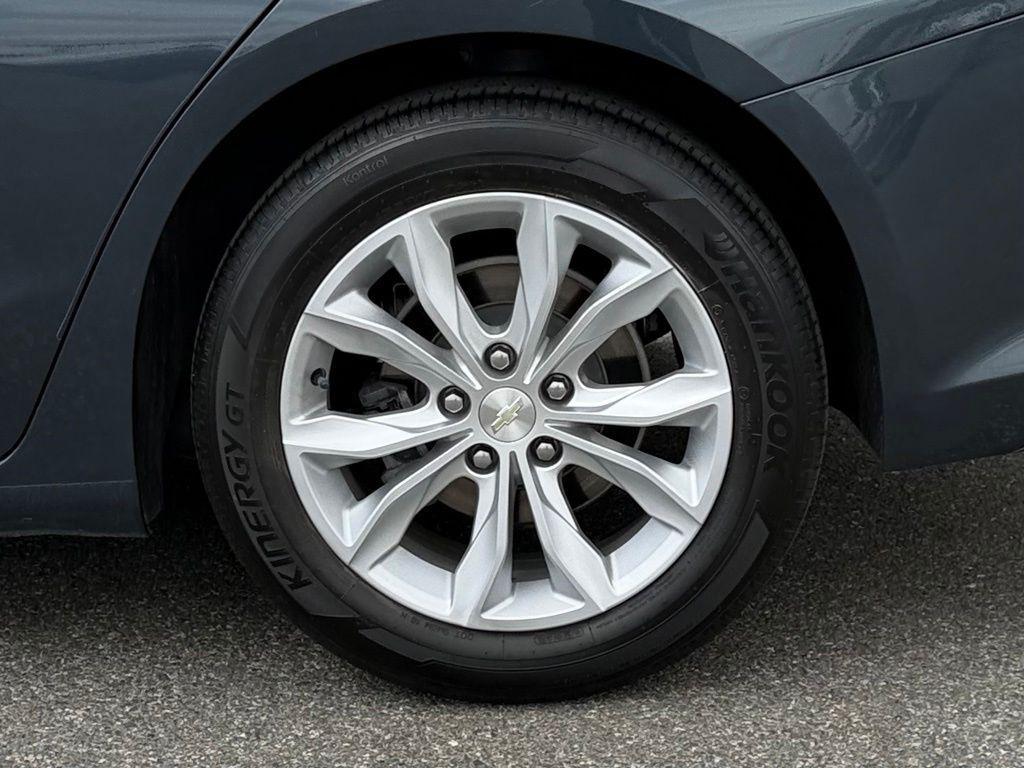 used 2020 Chevrolet Malibu car, priced at $12,785