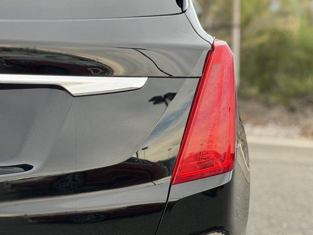 used 2017 Cadillac XT5 car, priced at $18,700