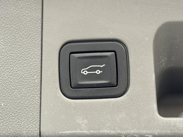 used 2017 Cadillac XT5 car, priced at $18,700