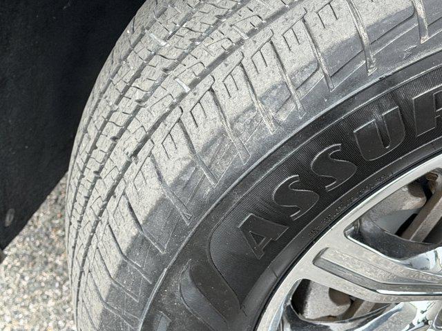 used 2017 Cadillac XT5 car, priced at $18,700