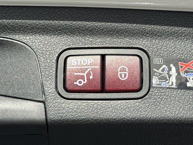 new 2026 Mercedes-Benz GLE 350 car, priced at $69,315