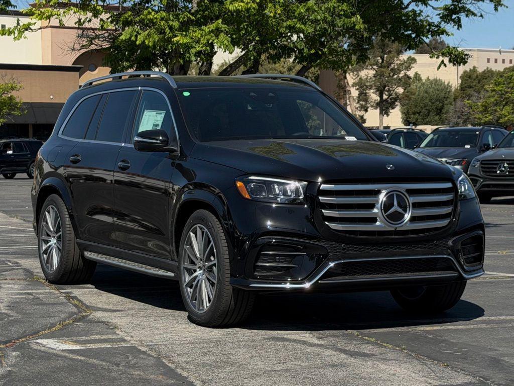new 2026 Mercedes-Benz GLS 580 car, priced at $119,985
