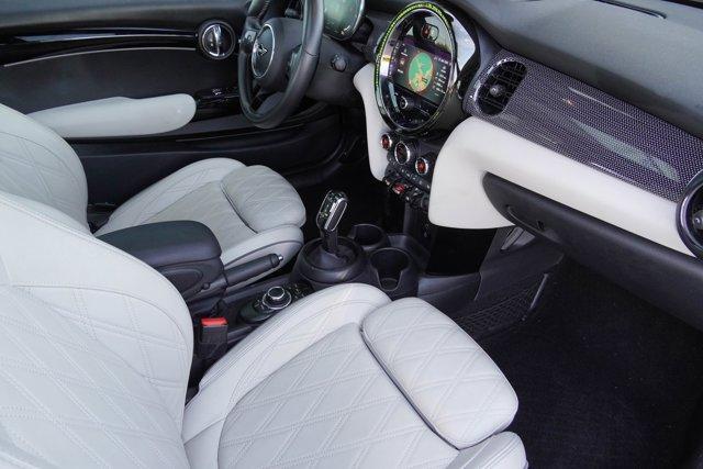 used 2024 MINI Hardtop car, priced at $25,991