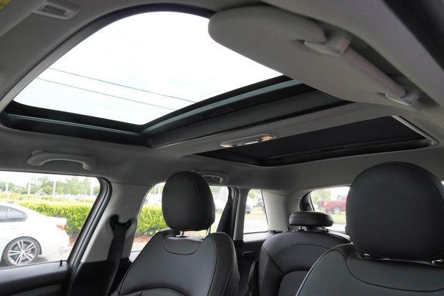 used 2024 MINI Hardtop car, priced at $29,290