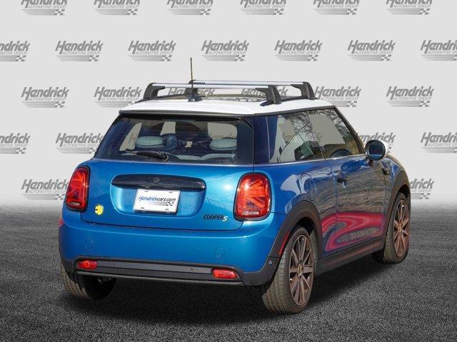 used 2024 MINI SE Hardtop car, priced at $25,991