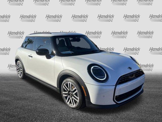 new 2025 MINI Hardtop car, priced at $36,005