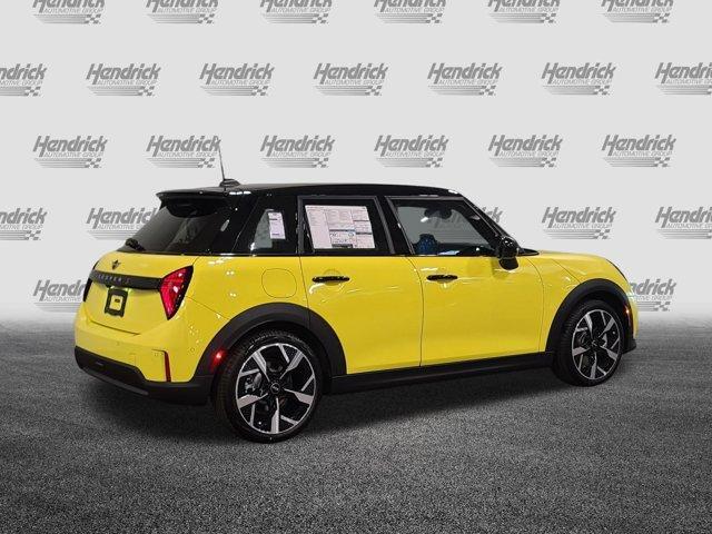 new 2026 MINI Hardtop car, priced at $39,825