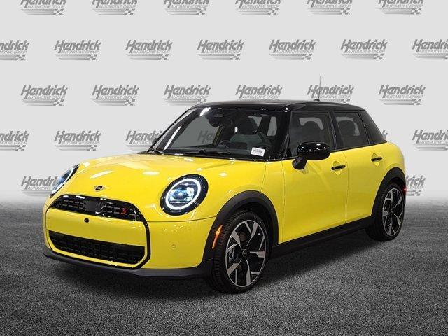 new 2026 MINI Hardtop car, priced at $39,825