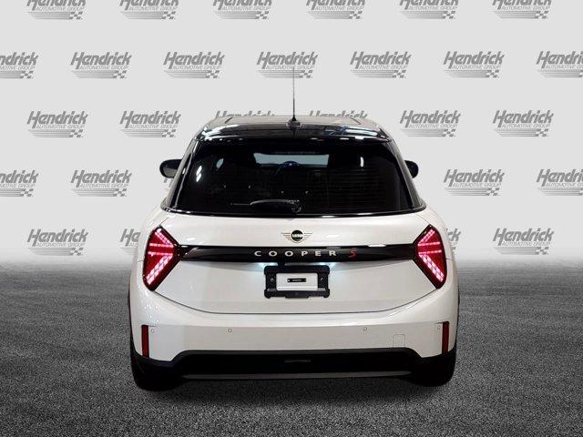 new 2026 MINI Hardtop car, priced at $40,325