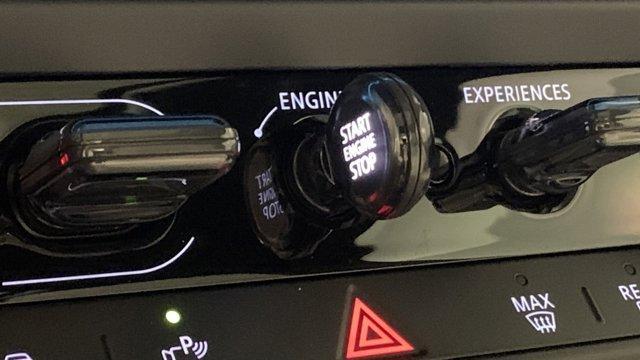 used 2025 MINI Hardtop car, priced at $37,075