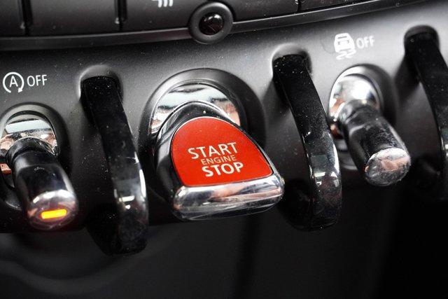 used 2024 MINI Hardtop car, priced at $28,991