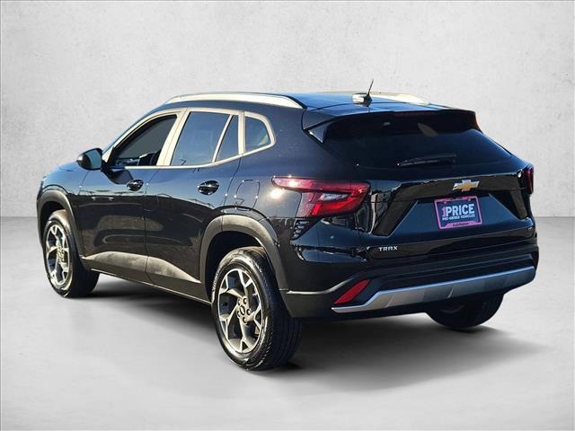 used 2025 Chevrolet Trax car, priced at $19,983