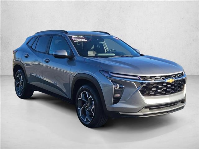 used 2025 Chevrolet Trax car, priced at $19,983