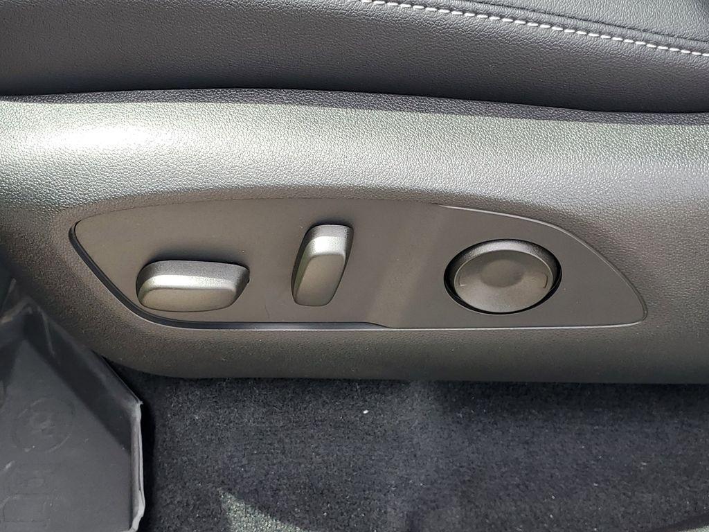 new 2026 Chevrolet Traverse car, priced at $44,277