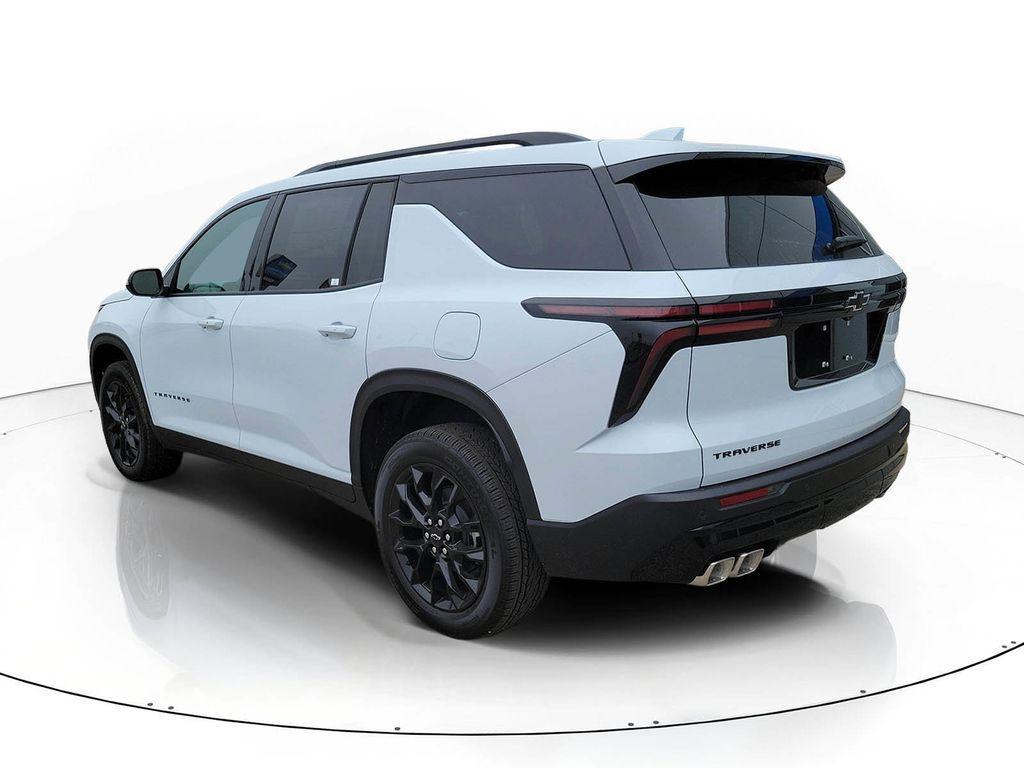 new 2026 Chevrolet Traverse car, priced at $42,850