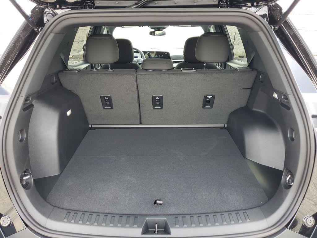 new 2026 Chevrolet Equinox car, priced at $28,705