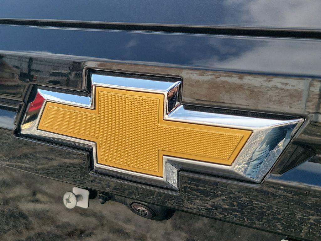 new 2026 Chevrolet Traverse car, priced at $41,608