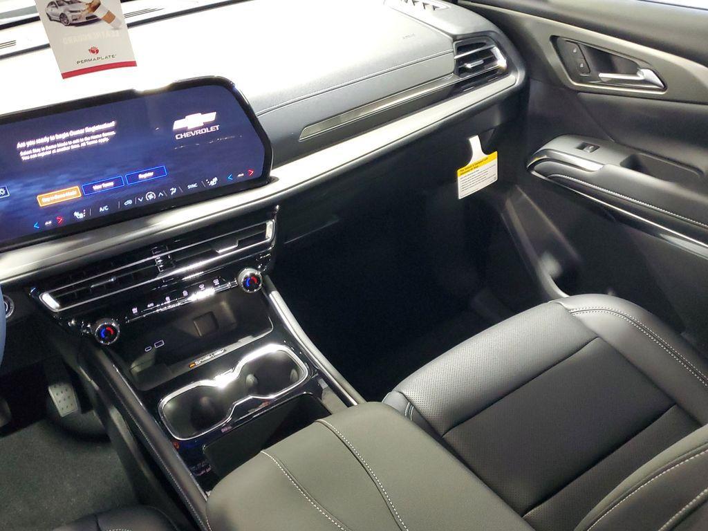 new 2026 Chevrolet Traverse car, priced at $45,790