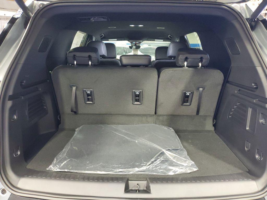 new 2026 Chevrolet Traverse car, priced at $45,790