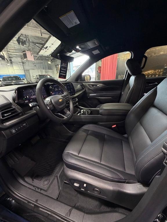 new 2026 Chevrolet Traverse car, priced at $47,371