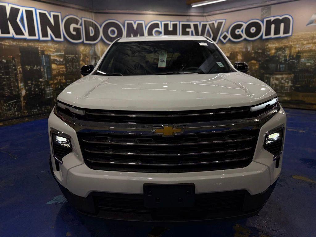 new 2026 Chevrolet Traverse car, priced at $39,799