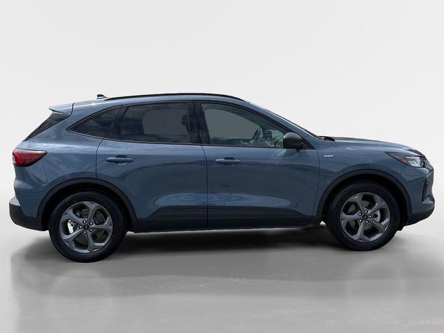 used 2025 Ford Escape car, priced at $23,026