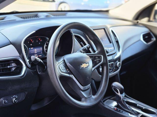 used 2022 Chevrolet Equinox car, priced at $17,124