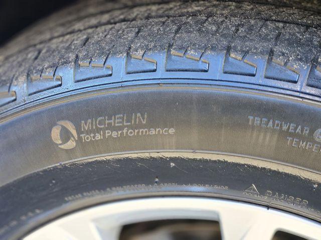 used 2022 Chevrolet Equinox car, priced at $17,124