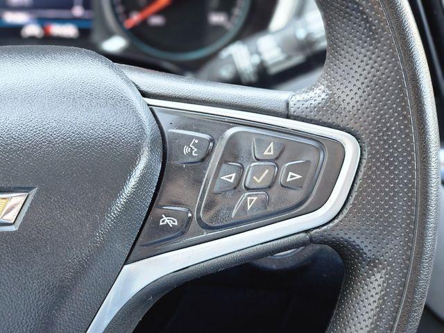 used 2022 Chevrolet Equinox car, priced at $17,124