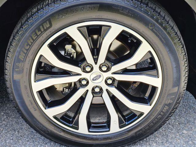 used 2025 Ford Explorer car, priced at $39,072