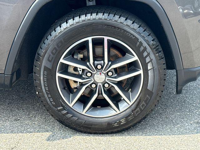 used 2018 Jeep Grand Cherokee car, priced at $16,310